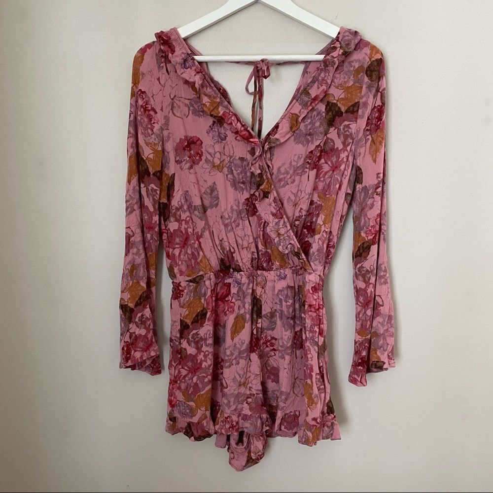 Mossimo Romper Long Sleeve Floral Ruffle Trendy